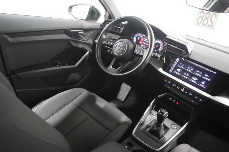 AUDI A3 IV SPORTBACK 30 TDI 116 AVEC SEULEMENT 60919 KMS !!!!!!