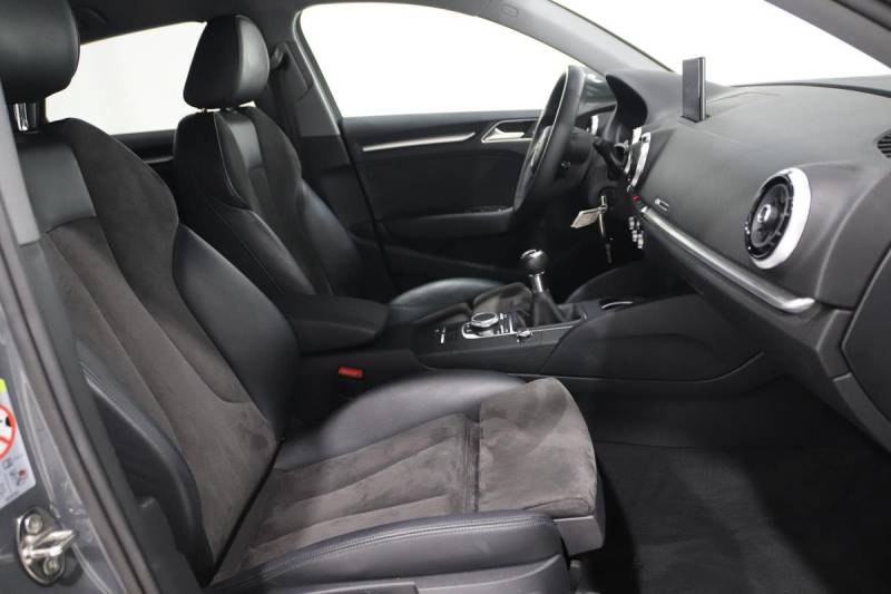 AUDI A3 III (2) BERLINE 1.5 TFSI 150 CV S-LINE   ********* 1 ERE MAIN AVEC SEULEMENT 70941 KMS *********