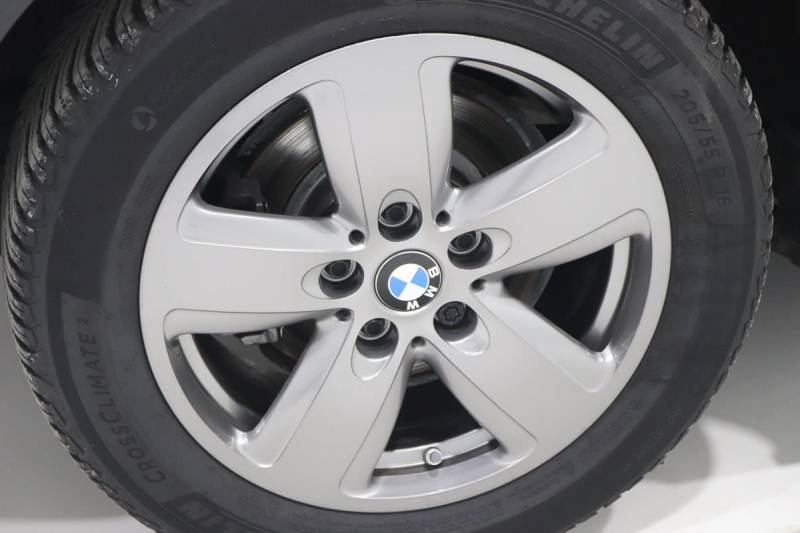 BMW SERIE 1 (F40) 116D BUSINESS DESIGN ******** 1 ERE MAIN AVEC SEULEMENT 18420 KMS !!!!!!*******