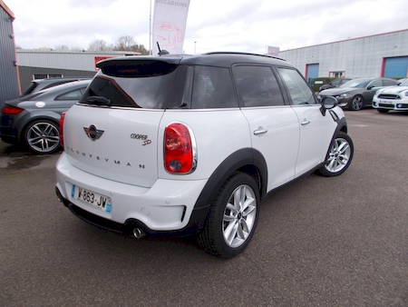 MINI COUNTRYMAN COOPER SD 136 CV PACK RED HOT CHILI  BV6