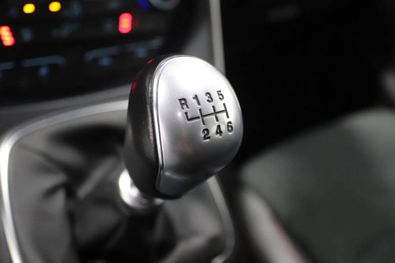 FORD KUGA II 2.0 TDCI 150 CV 4X2 ST LINE BV6