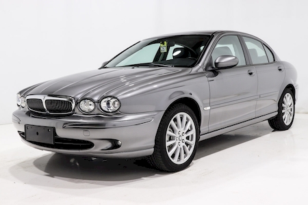 JAGUAR X-TYPE 2.0 D 130 CV CLASSIC ************** 1 ERE MAIN AVEC SEULEMENT 29283 KMS !!!! *************