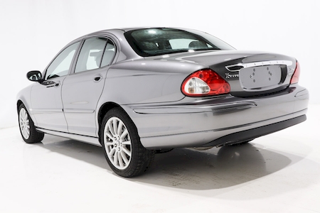 JAGUAR X-TYPE 2.0 D 130 CV CLASSIC ************** 1 ERE MAIN AVEC SEULEMENT 29283 KMS !!!! *************