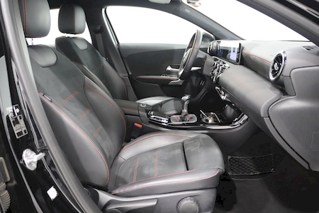 MERCEDES CLASSE A IV BERLINE 200 163 CV AMG LINE 1 ERE MAIN AVEC SEULEMENT 44451 KMS !!!!!
