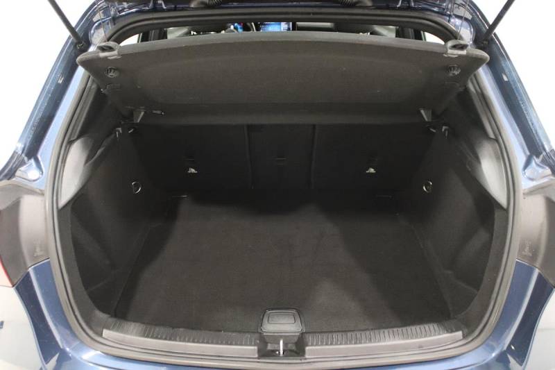 MERCEDES CLASSE A IV 180 D BUSINESS LINE 7G-DCT