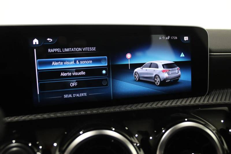 MERCEDES CLASSE A IV 180 D BUSINESS LINE 7G-DCT