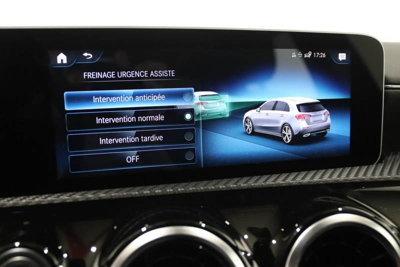 MERCEDES CLASSE A IV 180 D BUSINESS LINE 7G-DCT