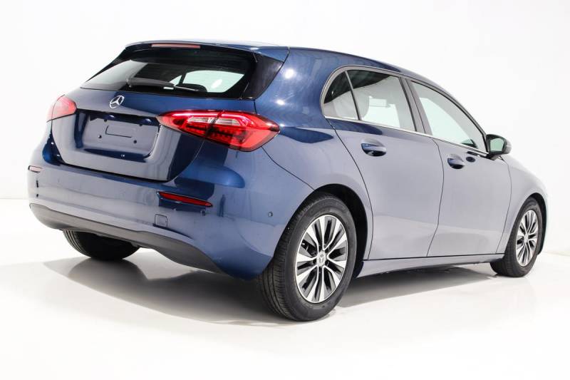 MERCEDES CLASSE A IV 180 D BUSINESS LINE 7G-DCT