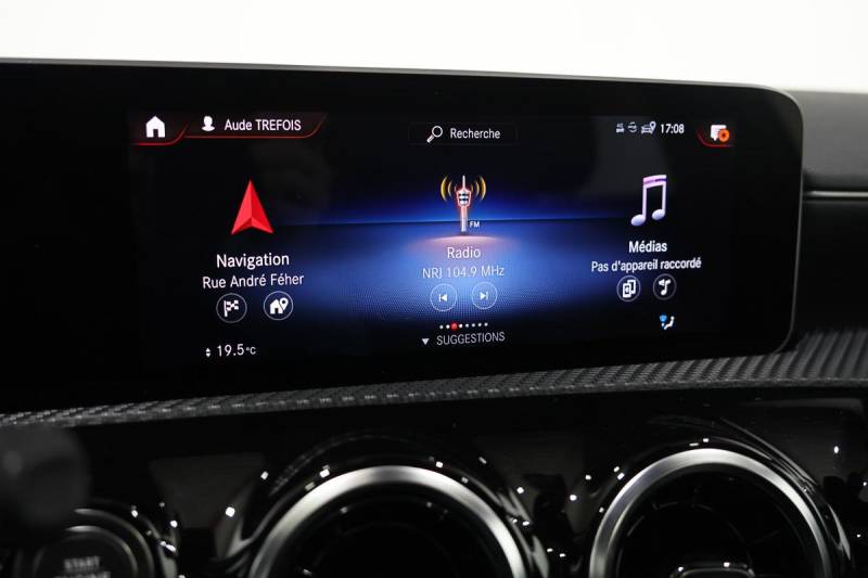 MERCEDES CLASSE A IV BERLINE 180 D PROGRESSIVE LINE 7G-DCT ********* 2 EME MAIN AVEC SEULEMENT 70341 KMS !!!!! *********