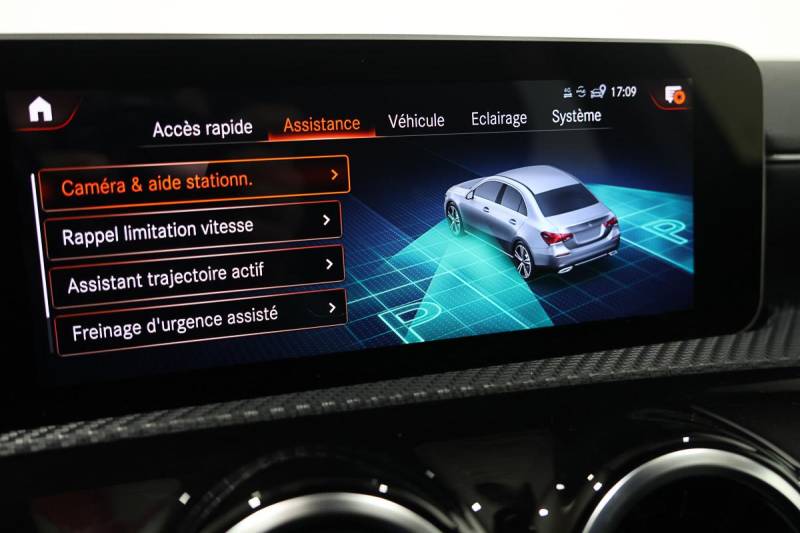 MERCEDES CLASSE A IV BERLINE 180 D PROGRESSIVE LINE 7G-DCT ********* 2 EME MAIN AVEC SEULEMENT 70341 KMS !!!!! *********