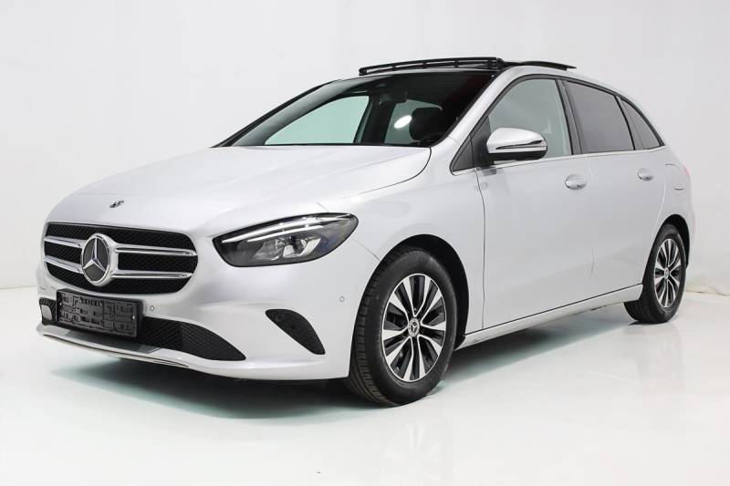 MERCEDES CLASSE B III 180 D PROGRESSIVE LINE 7G-DCT ****** 1 ERE MAIN AVEC SEULEMENT 59767 KMS !!!!!!********