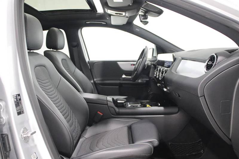 MERCEDES CLASSE B III 180 D PROGRESSIVE LINE 7G-DCT ****** 1 ERE MAIN AVEC SEULEMENT 59767 KMS !!!!!!********