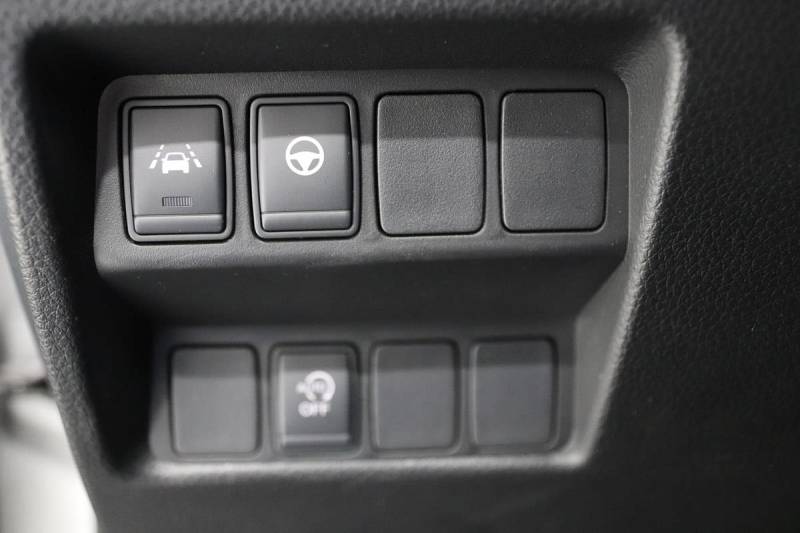 NISSAN QASHQAI II (2) 1.3 DIG-T 140 TEKNA