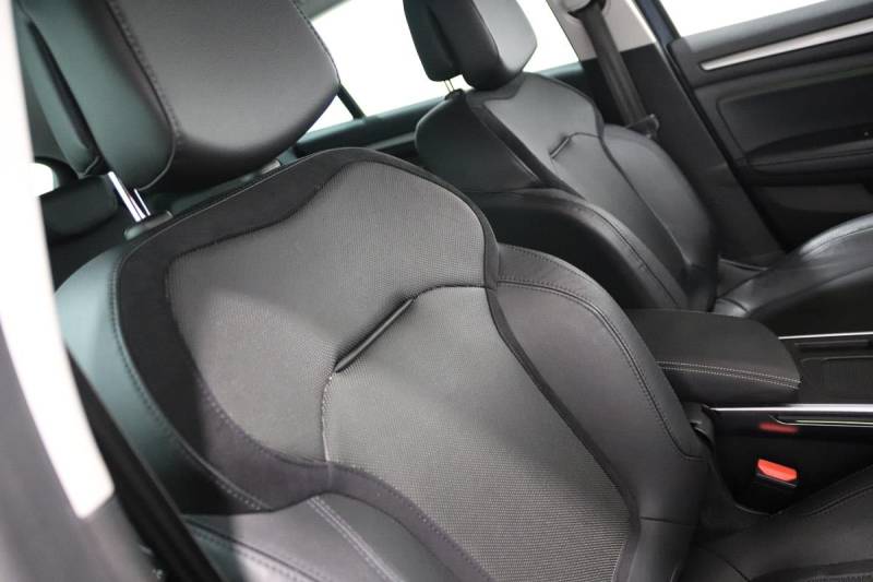 RENAULT MEGANE IV ESTATE 1.5 DCI 115 CV BOSE ********1 ERE MAIN AVEC 96873 KMS !!!!!*******