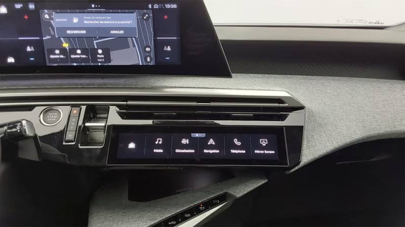 PEUGEOT 3008 III HYBRID 136 ALLURE E-DCS6