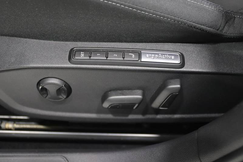 VOLKSWAGEN GOLF VIII 1.5 ETSI 150 STYLE DSG7 ******** 1 ERE MAIN AVEC SEULEMENT 37885 KMS !!!!!!**********