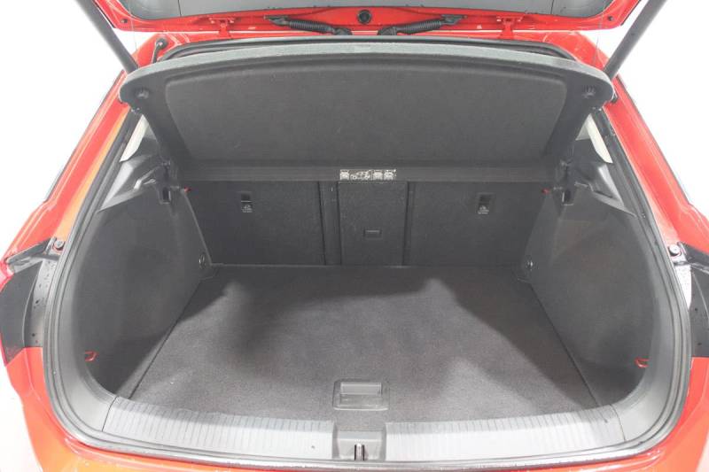 VOLKSWAGEN T-ROC 1.0 TSI 110 LOUNGE *********1 ERE MAIN AVEC SEULEMENT 29464 KMS !!!!!**********