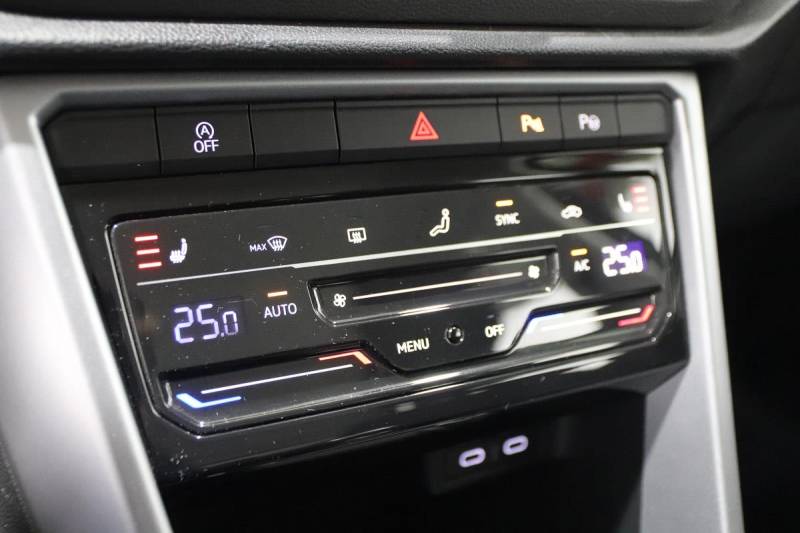 VOLKSWAGEN T-ROC 2.0 TDI 116 CV START /STOP BVM6  ******** 1 ERE MAIN AVEC 68969 KMS ********