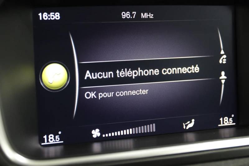 VOLVO V40 II (2) 2.0 D2 120 MOMENTUM