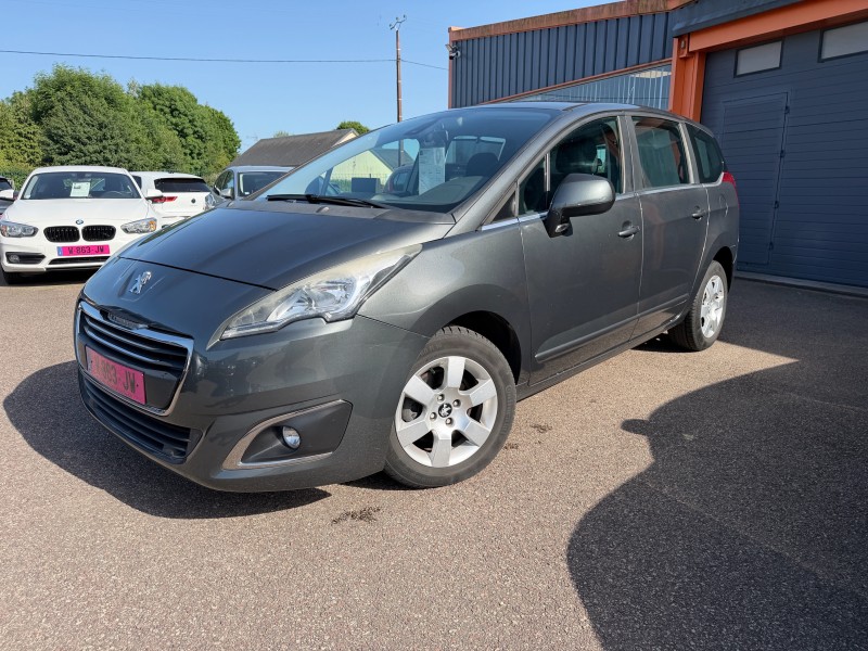 PEUGEOT 5008 (2) 1.6 BLUEHDI 120 ACTIVE EAT6 7 PLACES ************ 2 EME MAIN AVEC SEULEMENT 78518 KMS !!!!!! ********