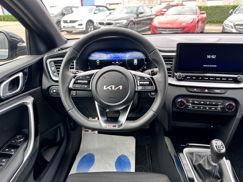 KIA CEED III (2) SW 1.5 T-GDI 160 ISG GT LINE BVM6 *********** 1 ERE MAIN AVEC SEULEMENT 17283 KMS !!!!! ***********