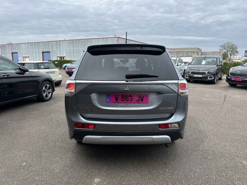 MITSUBISHI OUTLANDER 2.0 MIVEC 150 CV INFORM 2WD ********** 1 ERE MAIN AVEC SEULEMENT 113083 KMS !!!!!!! *********