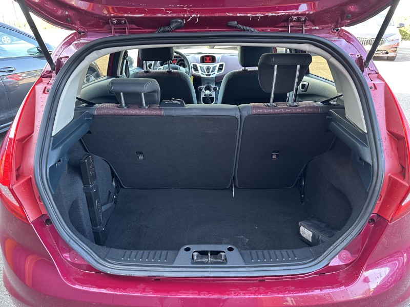 FORD FIESTA V (2) 1.6 TDCI 95 FAP TITANIUM 5P ******* 1 ERE MAIN AVEC SEULEMENT 94478 KMS !!!!!!!*******