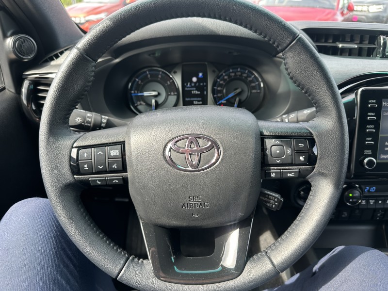TOYOTA HILUX IV (3) X-TRA CABINE 4WD 2.8 204 D-4D INVINCIBLE BVA ******* TVA RECUPERABLE SOIT 39991 EUROS HT //* 1 ERE MAIN AVEC SEULEMENT 42479 KMS !!!!!! ********