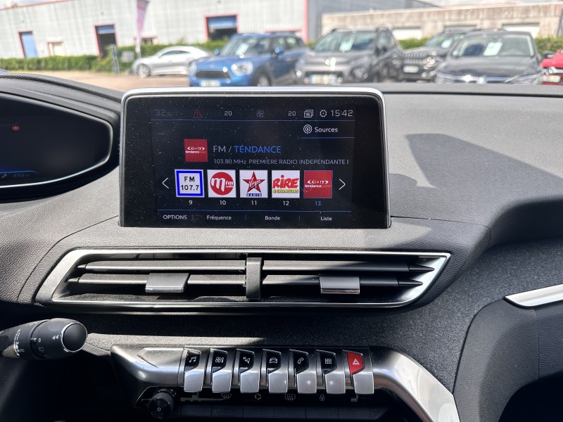 PEUGEOT 3008 II 1.5 BLUEHDI 130 S&S ALLURE *****SEULEMENT 53153 KMS !!!!!*****