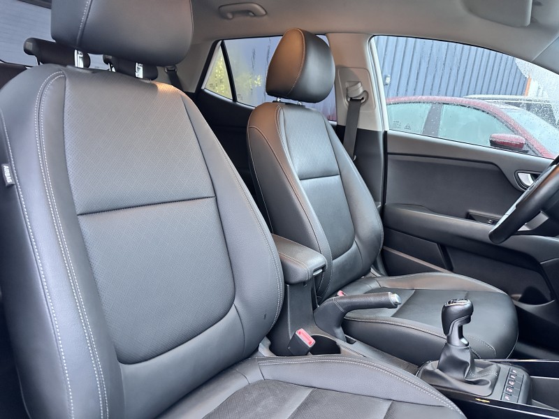KIA STONIC 1.0 T-GDI 120 ISG PREMIUM ********* 1 ERE MAIN AVEC SEULEMENT 34822 KMS !!!!!*******
