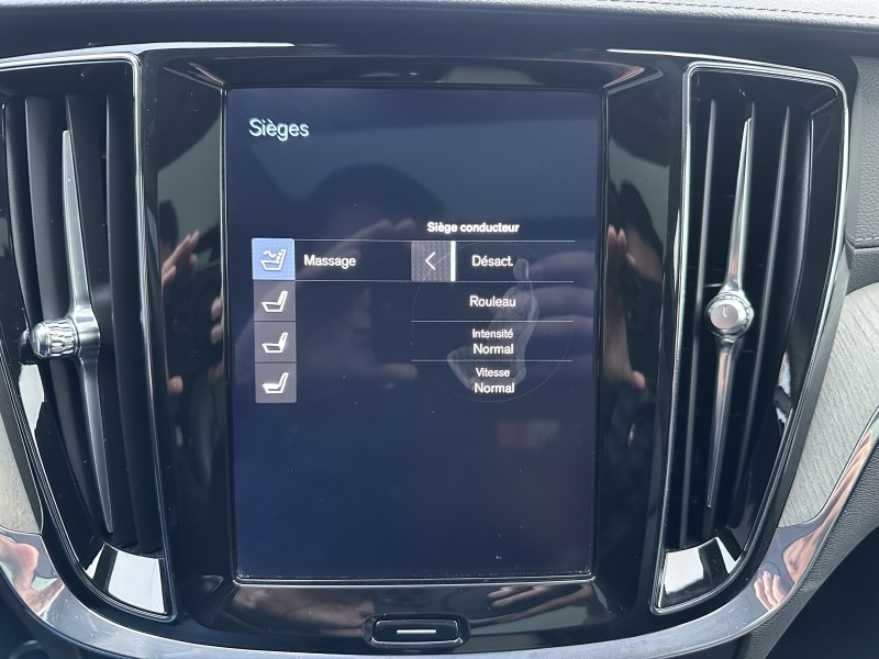 VOLVO V60 II D4 190 ADBLUE INSCRIPTION ********* 1 ERE MAIN AVEC SEULEMENT 72852 KMS !!!!!!!******