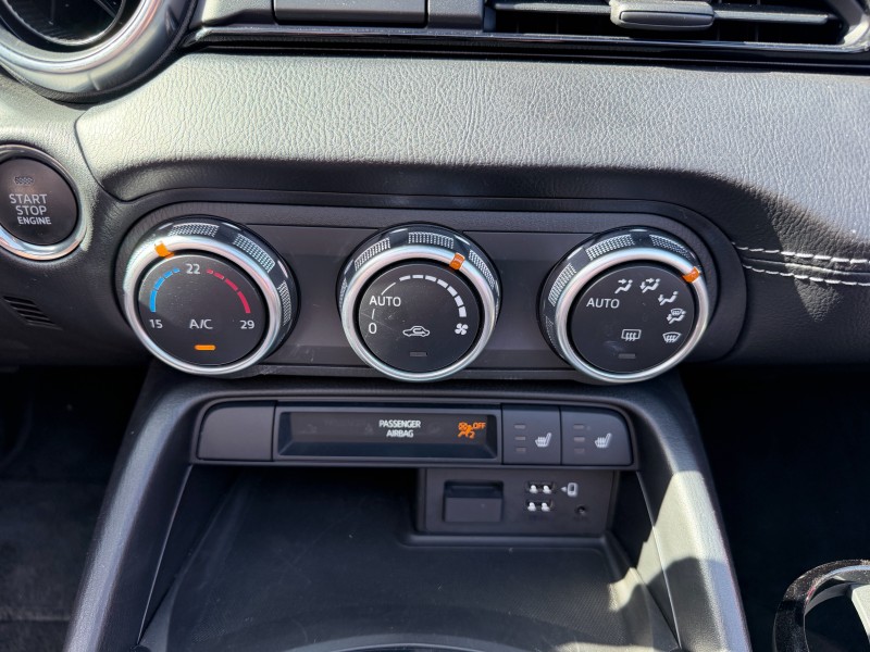 MAZDA MX5 IV (2) ST 1.5 SKYACTIV-G 132 EXCLUSIVE-LINE ******* 1 ERE MAIN AVEC SEULEMENT 14524 KMS !!!!!! *****