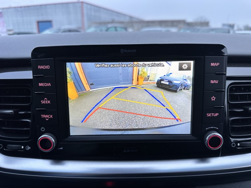 KIA STONIC 1.0 T-GDI 120 ISG PREMIUM ********* 1 ERE MAIN AVEC SEULEMENT 34822 KMS !!!!!*******