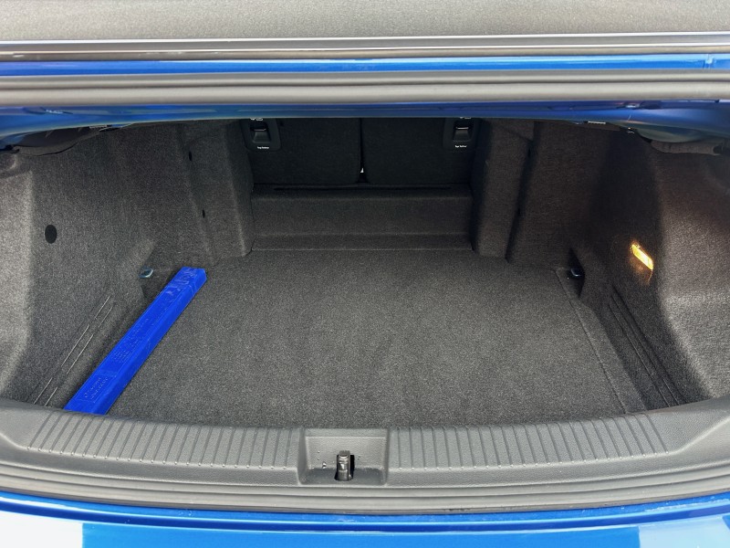 VOLKSWAGEN T-ROC CABRIOLET 1.0 TSI 110 STYLE ********* 2 EME MAIN AVEC SEULEMENT 38616 KMS !!!!!!******