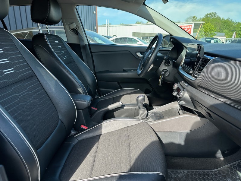 KIA STONIC (2) 1.0 T-GDI 100 GT LINE ******** 2 EME MAIN AVEC SEULEMENT 36863 KMS !!!!!!*******