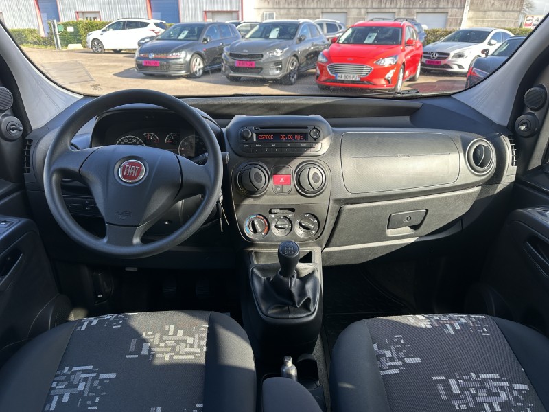 FIAT QUBO 1.4 77 POP *********** 1 ERE MAIN AVEC SEULEMENT 30523 KMS !!!!!!!!!!*********