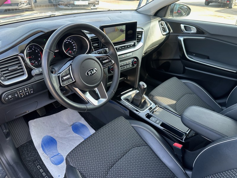 KIA XCEED (2) 1.0 T-GDI 120 ISG DESIGN BVM6 ******* SEULEMENT 37061 KMS !!!!!!!********