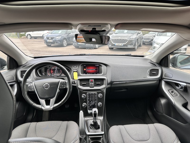 VOLVO V40 CROSS COUNTRY II (2) CROSS COUNTRY D2 120 OVERSTA EDITION