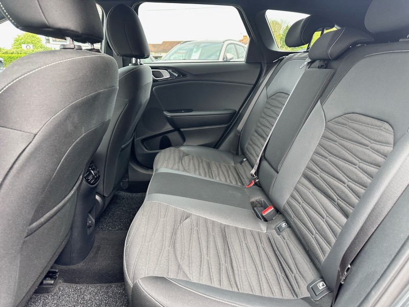 KIA CEED III (2) SW 1.5 T-GDI 160 ISG GT LINE BVM6 *********** 1 ERE MAIN AVEC SEULEMENT 17283 KMS !!!!! ***********