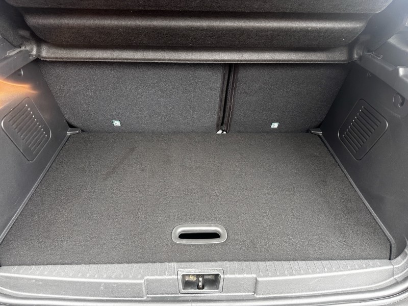 RENAULT CAPTUR (2) 0.9 TCE 90 INTENS ******* 1 ERE MAIN AVEC SEULEMENT 15640 KMS !!!!!!!*******