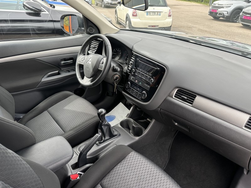 MITSUBISHI OUTLANDER 2.0 MIVEC 150 CV INFORM 2WD ********** 1 ERE MAIN AVEC SEULEMENT 113083 KMS !!!!!!! *********