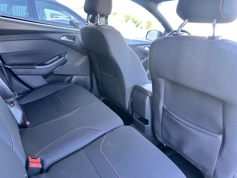 FORD FOCUS III (2) 1.5 TDCI 120 S&S ST LINE 5P