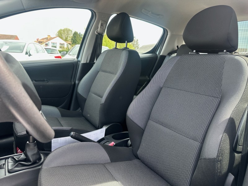 PEUGEOT 207 (2) 1.4 75 URBAN 5P ********* 2 EME MAIN AVEC SEULEMENT 44950KMS !!!!!!! ********