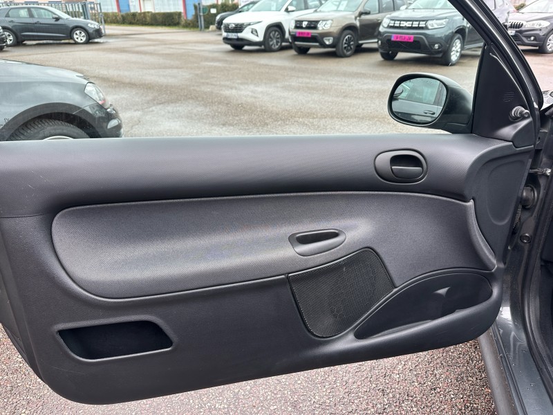 PEUGEOT 206+ 1.1 60 URBAN 3P ********* 1 ERE MAIN AVEC SEULEMENT 67483 KMS !!!!!!*******