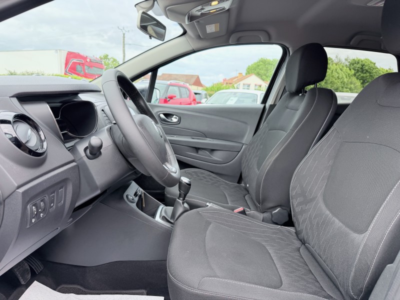 RENAULT CAPTUR (2) 0.9 TCE 90 ENERGY ZEN ******** 1 ERE MAIN AVEC SEULEMENT 18018 KMS !!!!!! ********