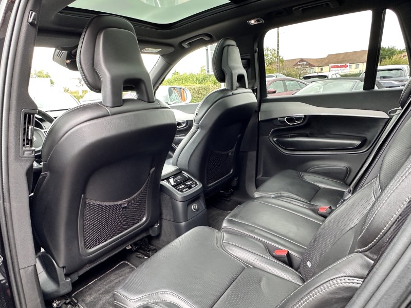 VOLVO XC90 II T8 407 TWIN ENGINE AWD R-DESIGN GEARTRONIC 8 //  7 PLACES