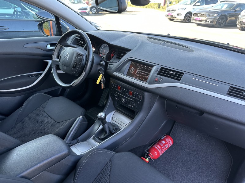 CITROEN C5 II (2) 1.6 HDI 115 CONFORT BVM *********** 1 ERE MAIN AVEC SEULEMENT 100944 KMS !!!!!!!*******
